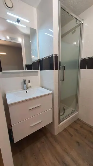 클레르몽페랑 Duplex T2 Neuf Jardin Lecoq 아파트 0*,  프랑스